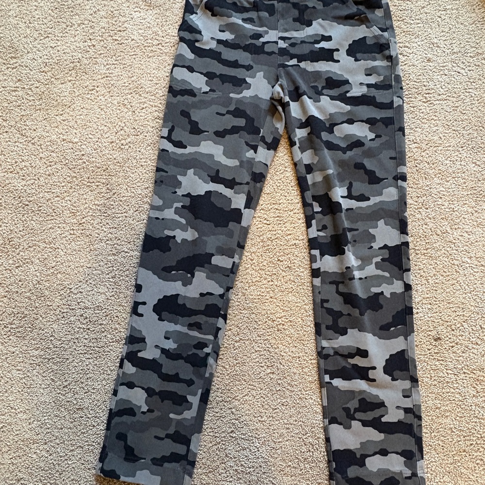 Camouflage Print Pants - NoGa Naturale